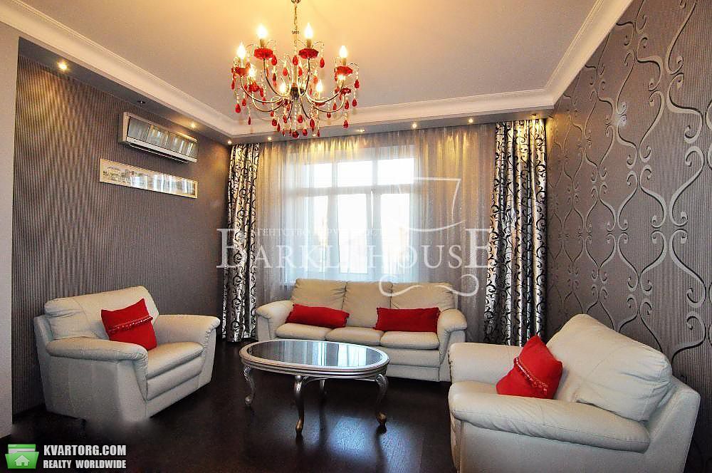 Rent out 2-room apartment. Киев,  Щекавицкая — photo 1