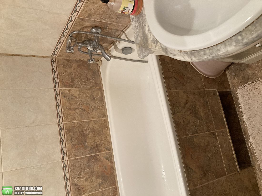 Sell 2-room apartment. Киев,  Урловская — photo 2