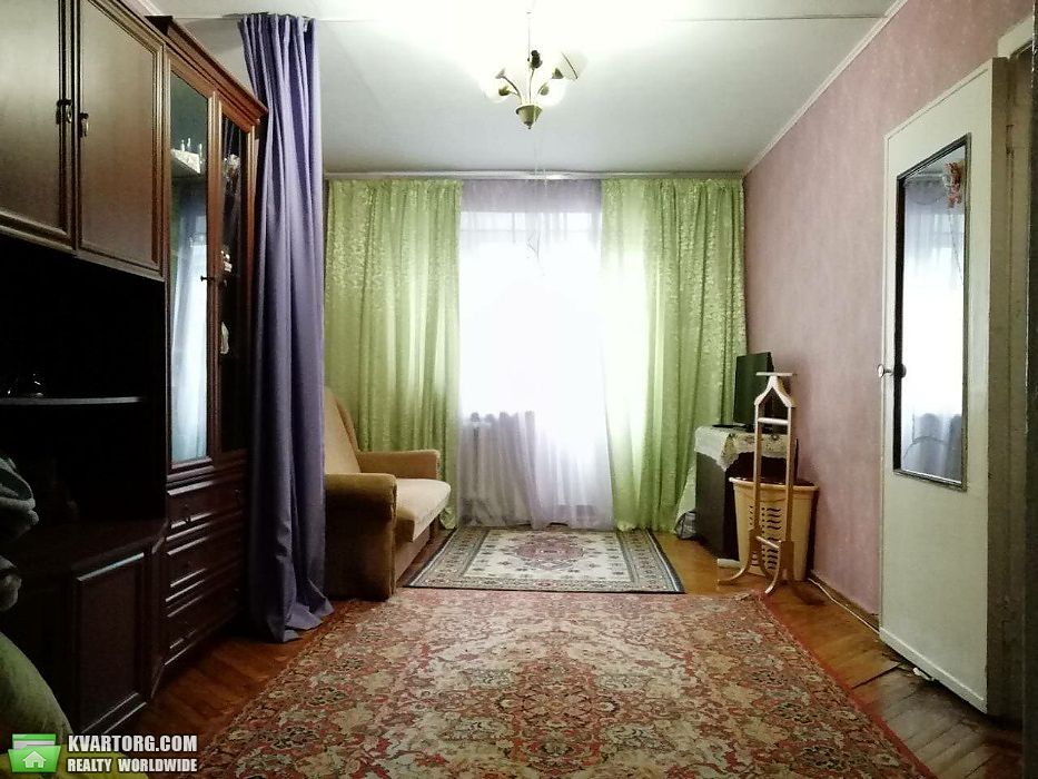 Sell 2-room apartment. Киев,  Вышгородская — photo 1