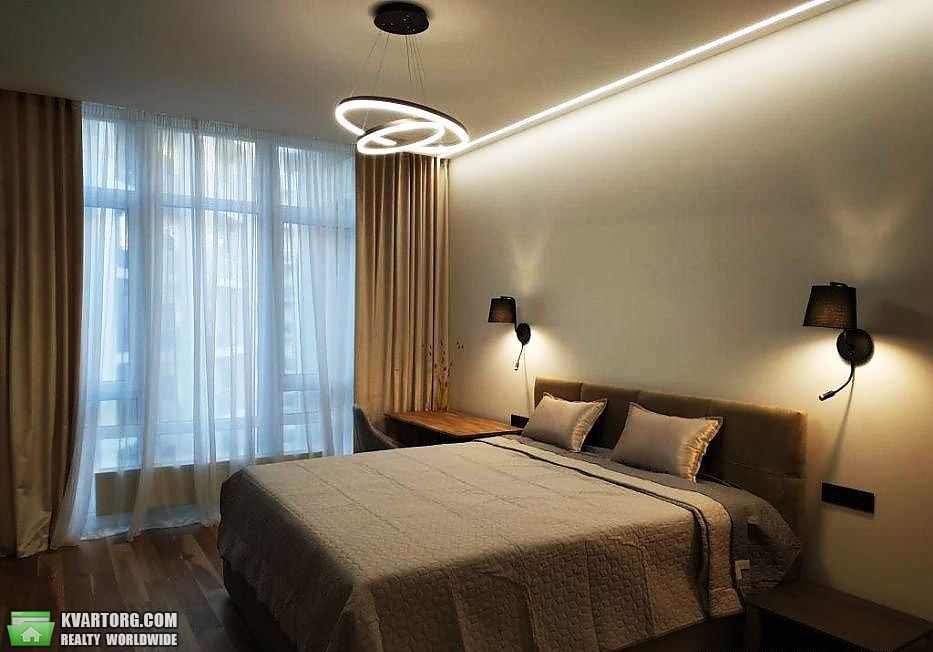 Rent out 4-room apartment. Киев,  Саперное поле — photo 5