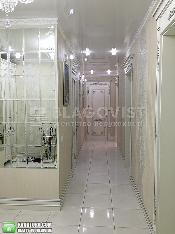 Rent out 3-room apartment. Киев, Нестайка Всеволода, 3 — photo 4