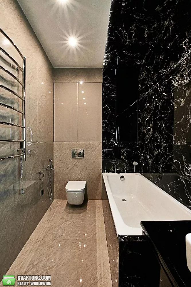 Rent out 3-room apartment. Киев,  Туманяна — photo 10