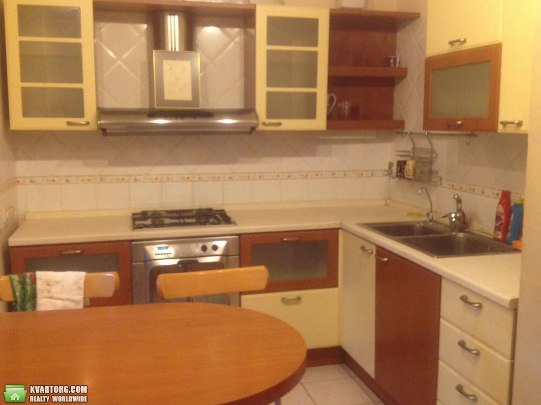 Rent out 3-room apartment. Киев,  Шовкуненко — photo 6