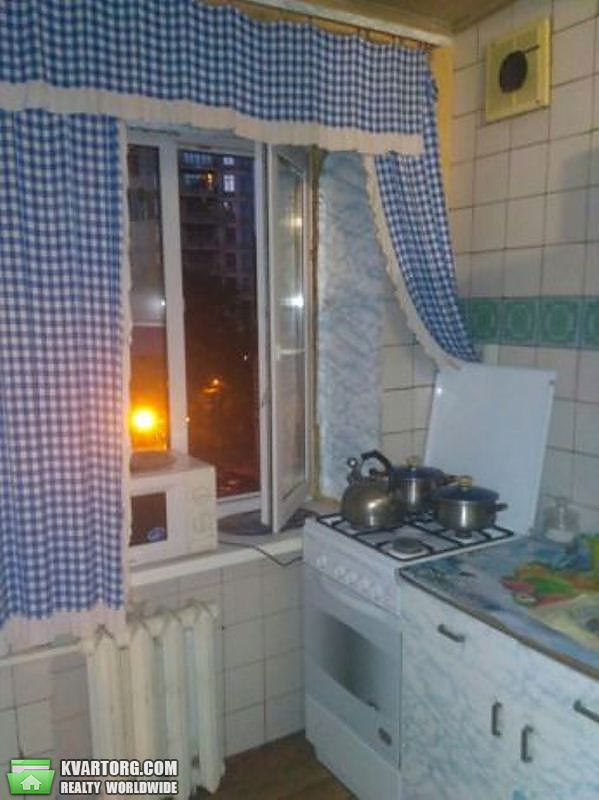 Sell 2-room apartment. Киев,  Киквидзе — photo 2