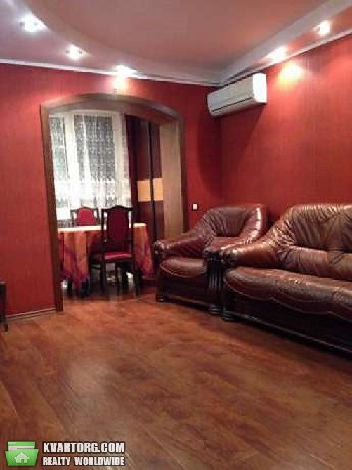 Sell 3-room apartment. Киев,  Березняковская — photo 1