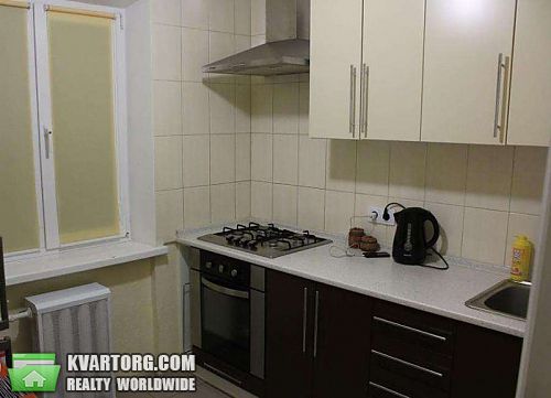 Sell 3-room apartment. Киев,  Антонова — photo 1