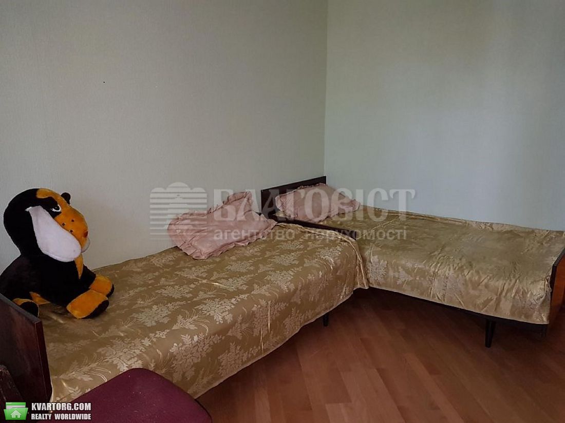 Rent out 3-room apartment. Киев,  метро "Харьковская" — photo 2