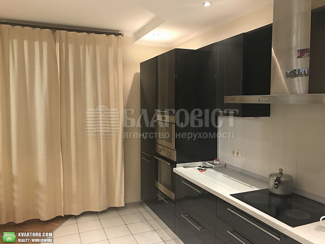 Rent out 3-room apartment. Киев,  Княжий Затон — photo 10
