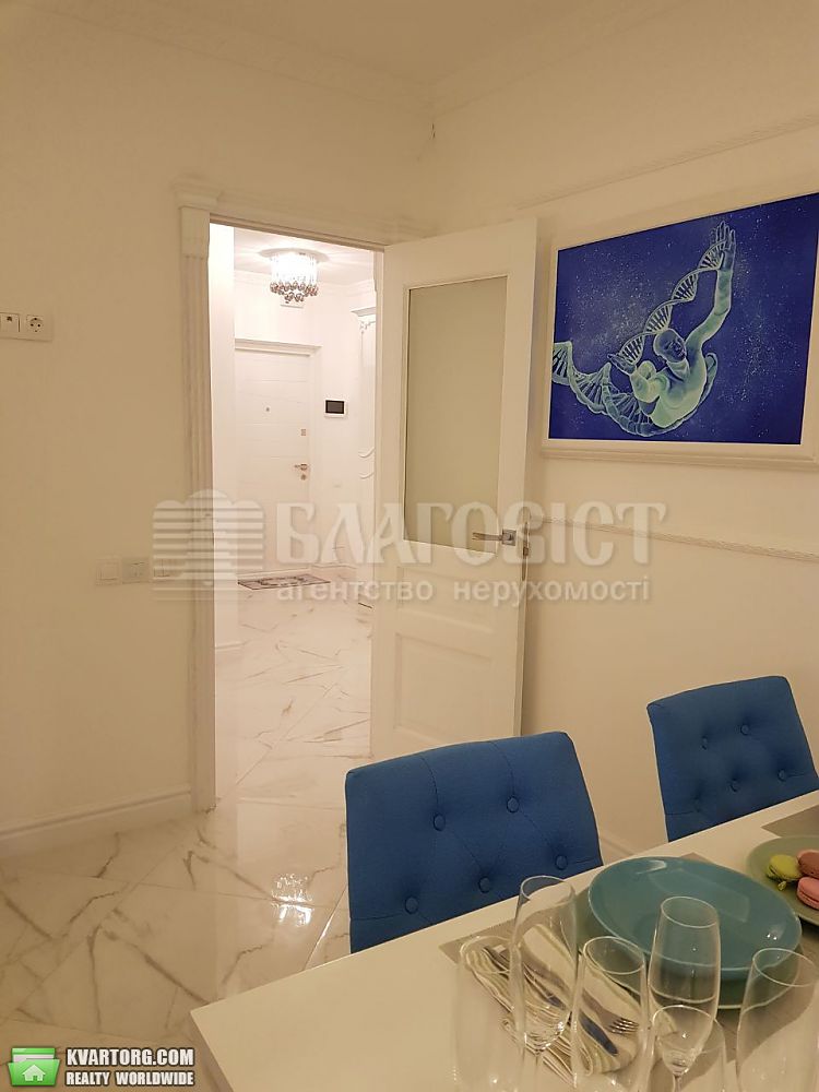 Rent out 2-room apartment. Киев,  Белорусская — photo 4