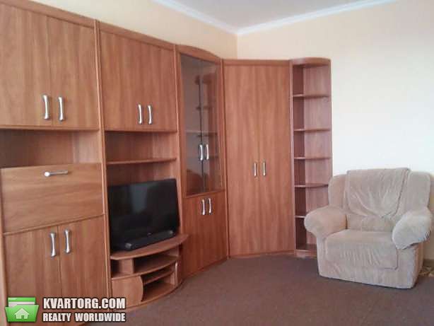 Sell 2-room apartment. Киев,  Правды пр — photo 1