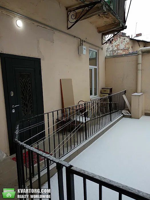 Rent out 1-room apartment. Львов, Гродоцька — photo 6