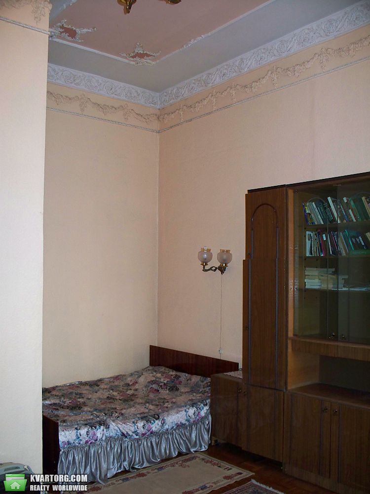 Rent out 1-room apartment. Киев,  Саксаганского — photo 3