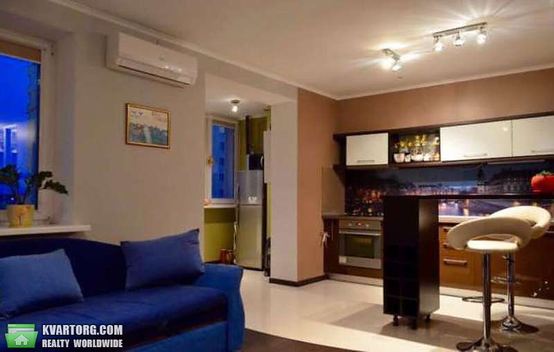 Sell 1-room apartment. Киев, Боголюбова — photo 1