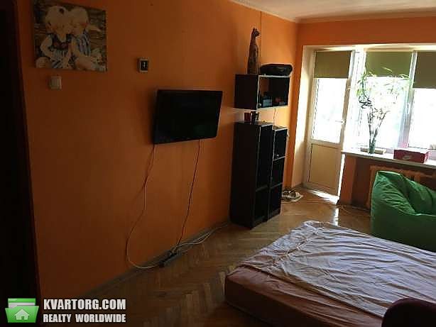 Rent out 1-room apartment. Киев, Ружинская — photo 2