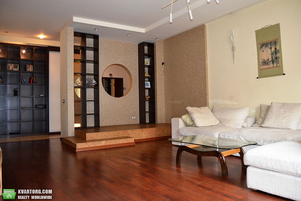 Rent out 3-room apartment. Киев,  Героев Сталинграда пр — photo 2