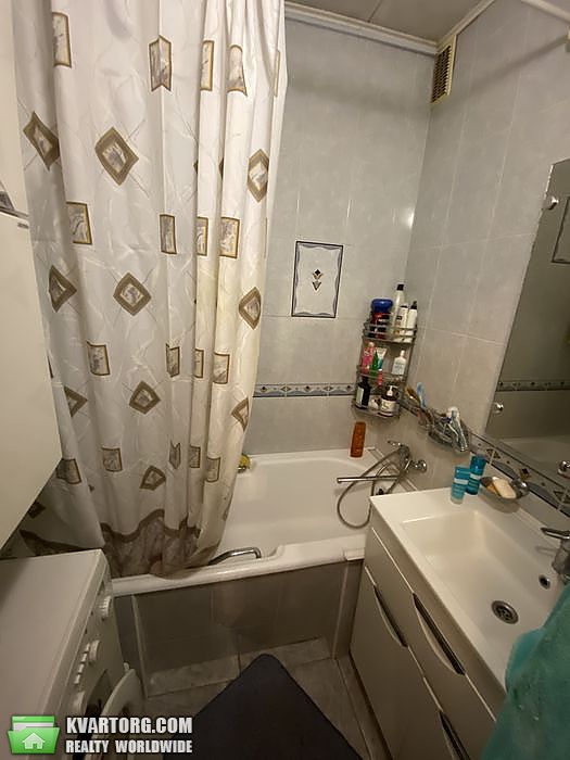 Sell 3-room apartment. Киев,  Захаровская — photo 5