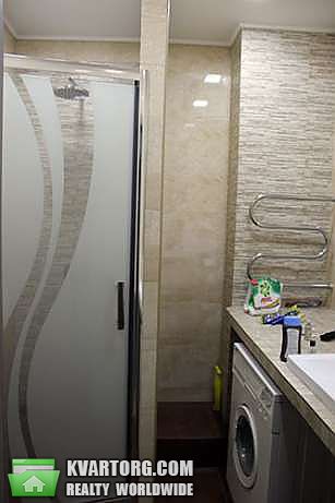 Rent out 2-room apartment. Киев,  Комбинатная — photo 8