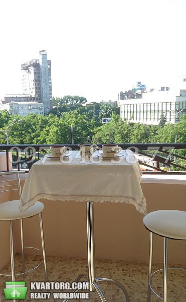 Sell 3-room apartment. Днепропетровск, Карла Маркса — photo 1