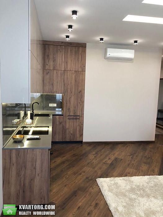 Rent out 3-room apartment. Киев, Драгомирова — photo 3