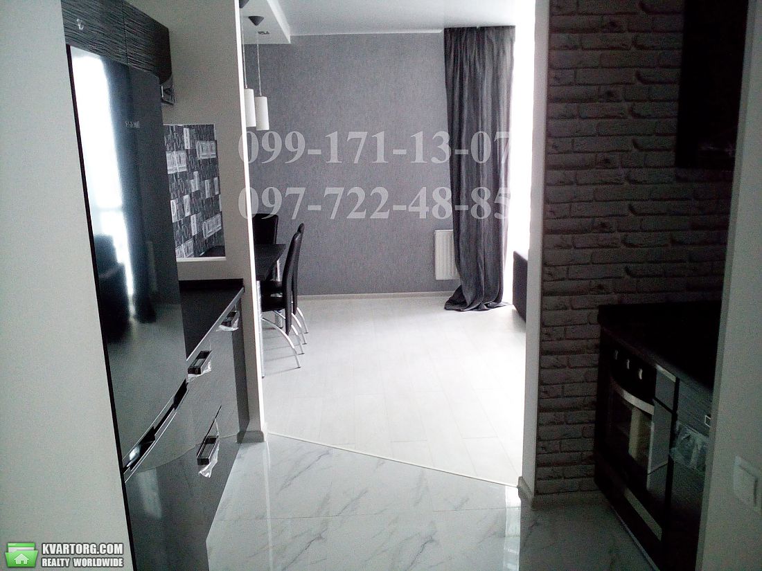 Rent out 1-room apartment. Киев,  Андрющенко — photo 1