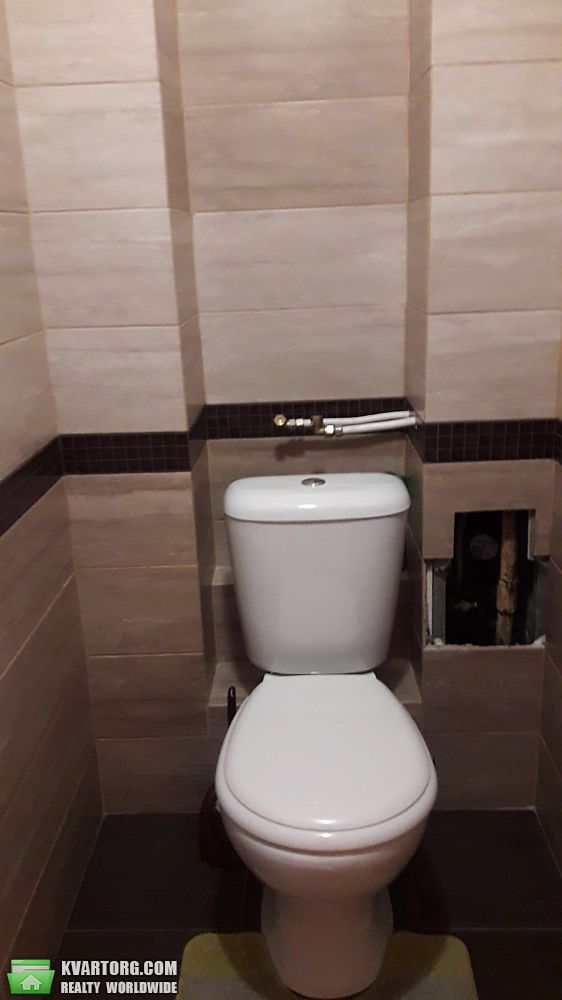 Rent out 3-room apartment. Киев, Заболотного — photo 9