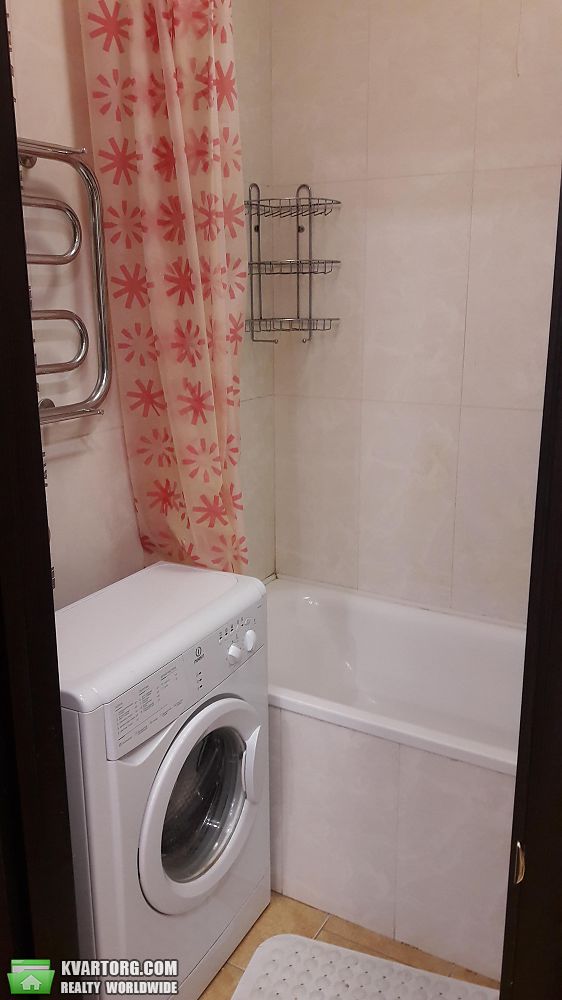 Rent out 1-room apartment. Киев,  Голосеевский пр — photo 8