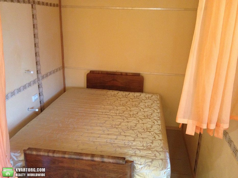 Rent out 1-room apartment. Киев, Ул.Наумова — photo 4