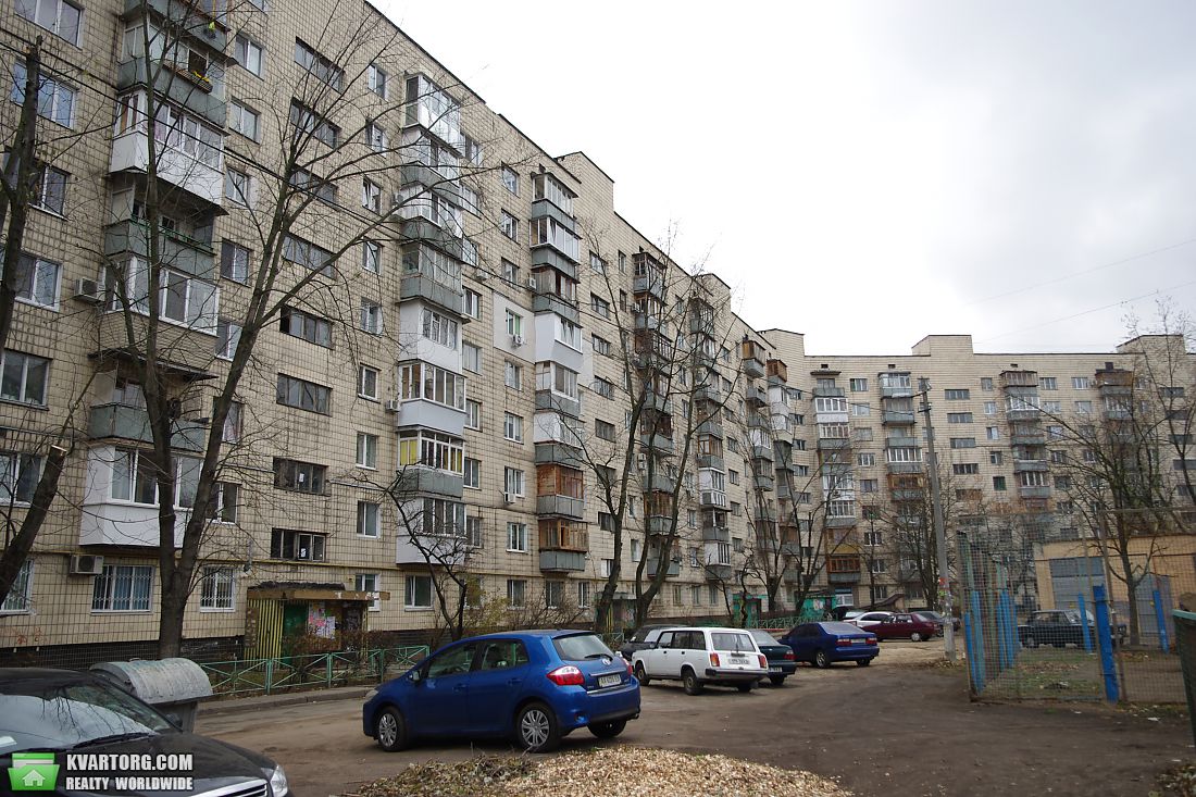 Sell 3-room apartment. Киев,  Малиновского — photo 1