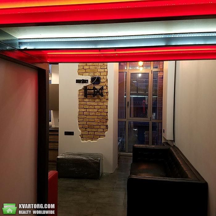 Rent out 3-room apartment. Киев,  Саксаганского — photo 2