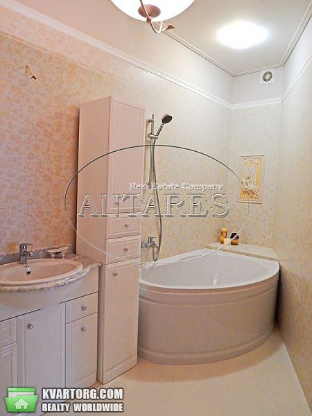 Rent out 3-room apartment. Киев, Старонаводницкая — photo 6