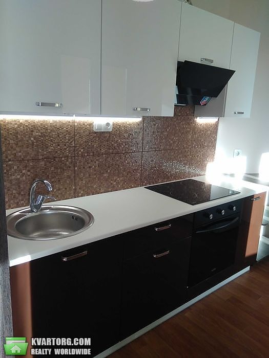 Rent out 1-room apartment. Киев,  Ломоносова — photo 6