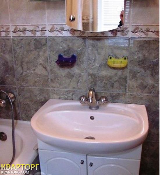 Sell 2-room apartment. Киев,  Предславинская — photo 8