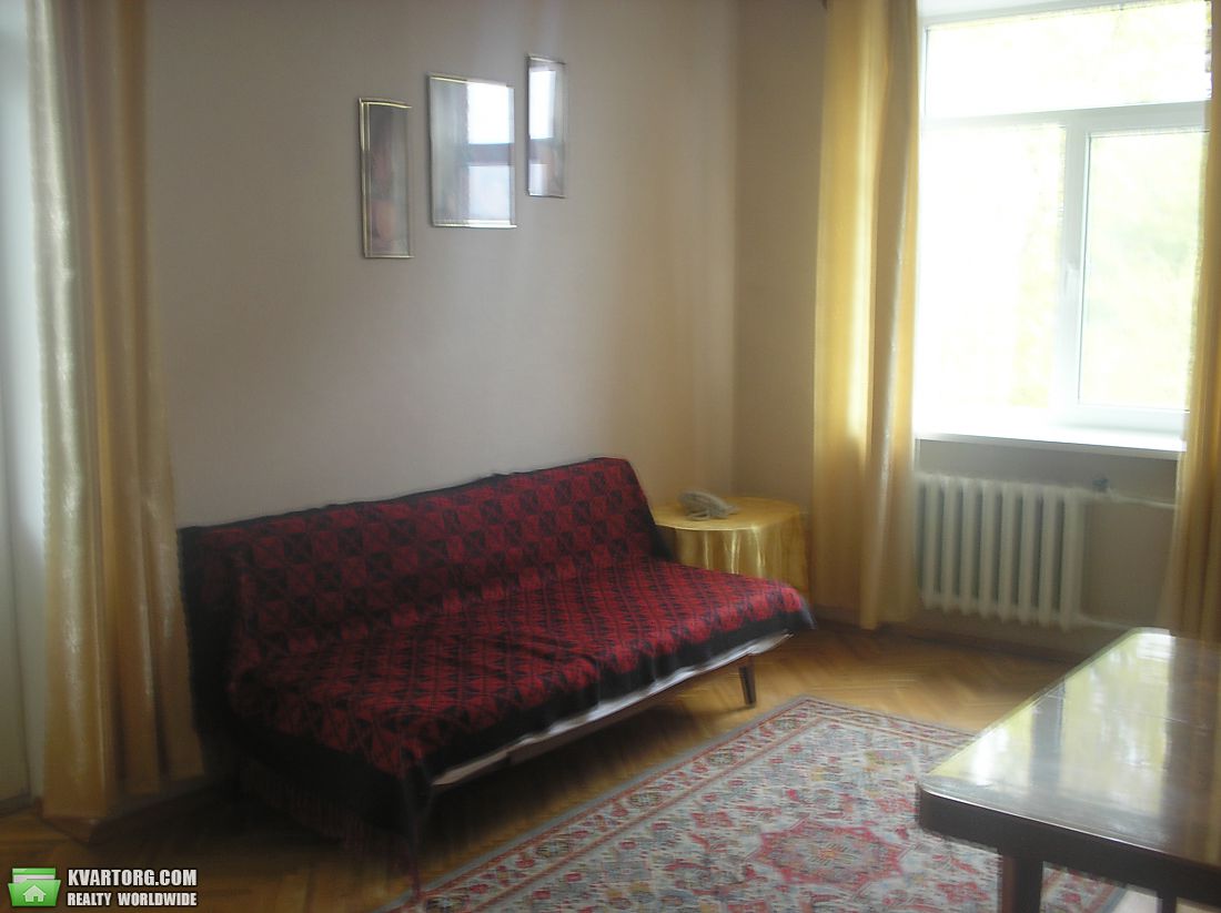 Sell 2-room apartment. Киев, б-р. Труда — photo 1