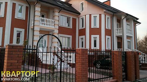 Rent out house. Киев,  Садовая — photo 1