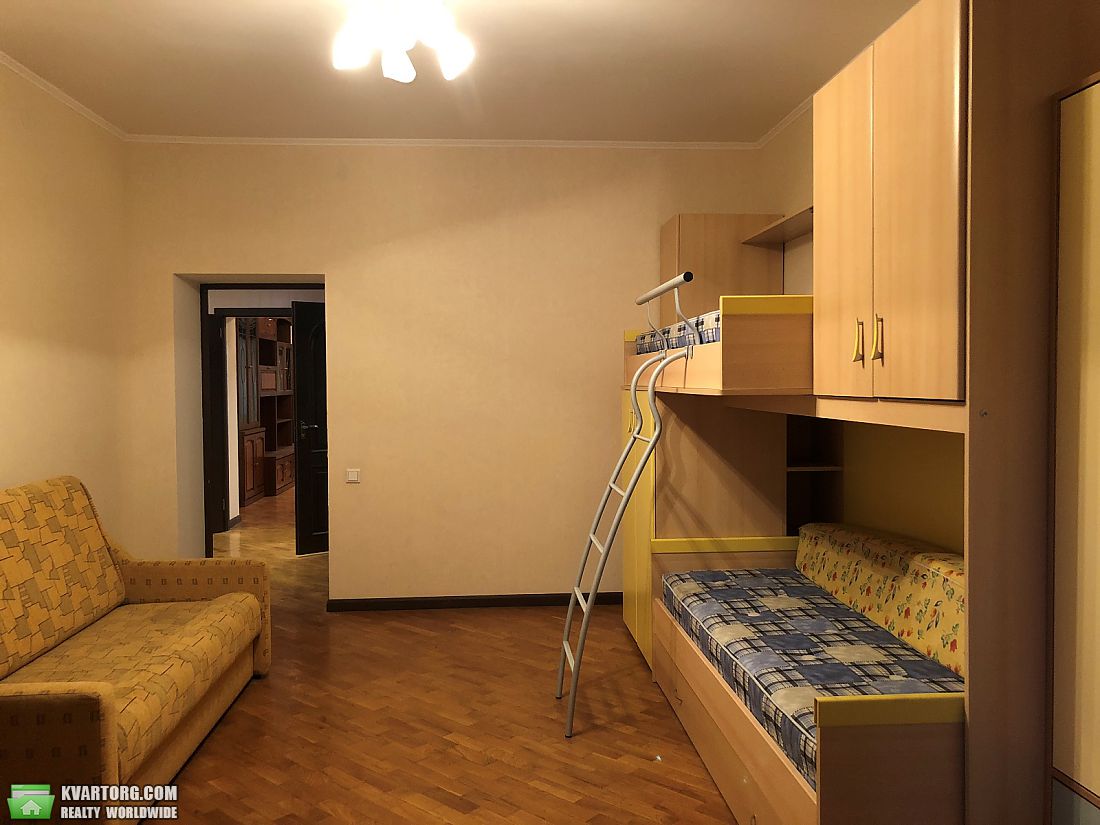 Rent out 3-room apartment. Киев,  Дмитриевская — photo 4
