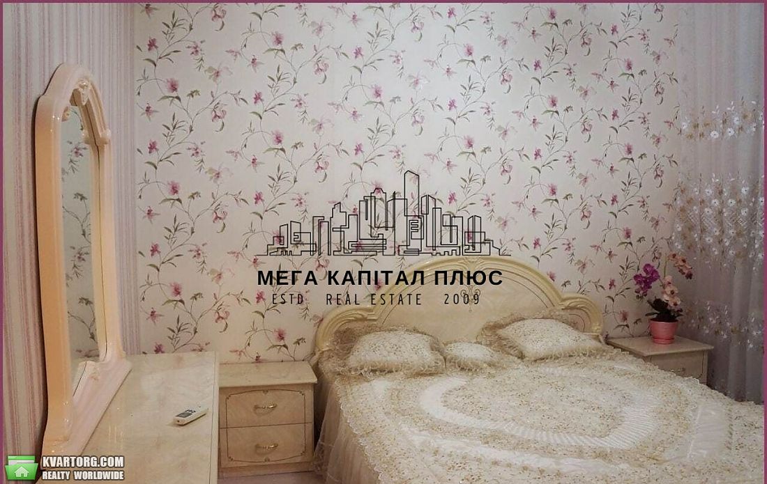 Rent out 2-room apartment. Киев, Січових Стрільців — photo 1