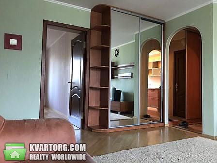 Rent out 4-room apartment. Киев, ул. Николая Шепелева — photo 1