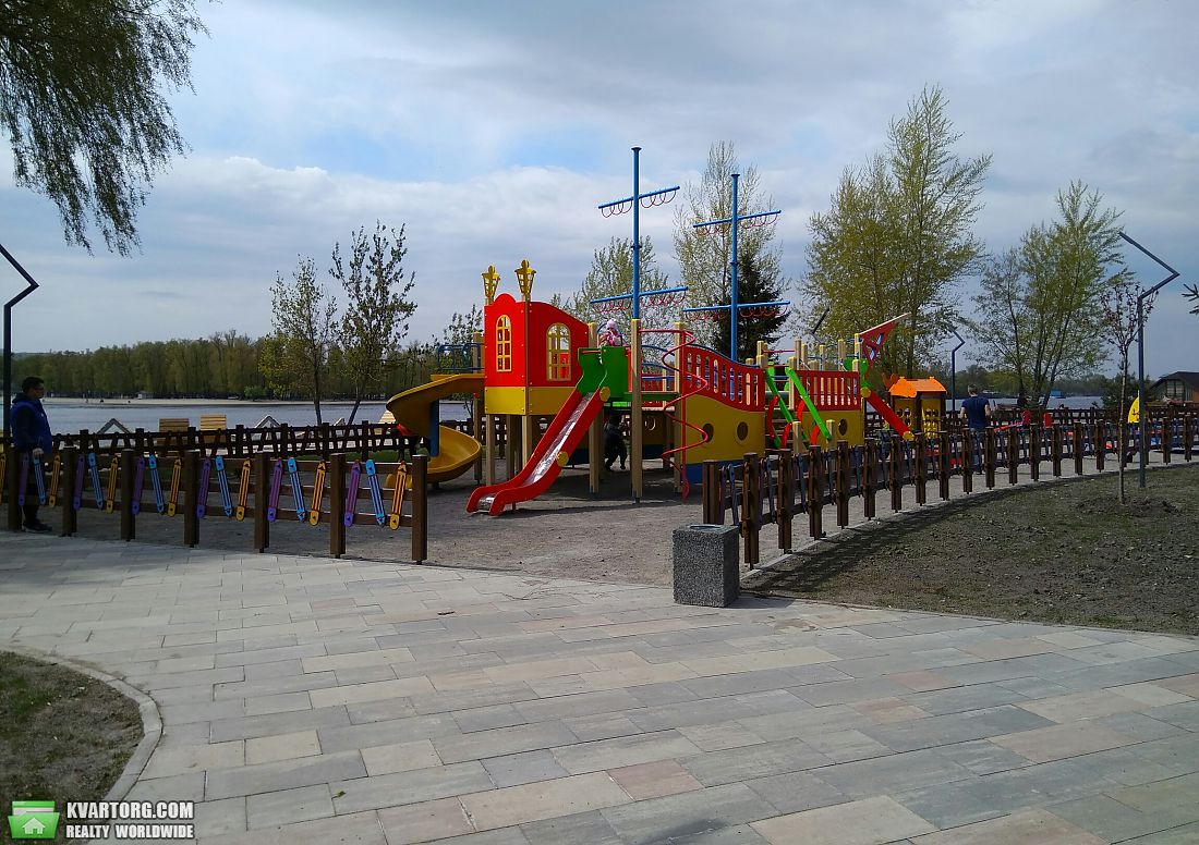 Sell 3-room apartment. Киев,  Панельная — photo 8