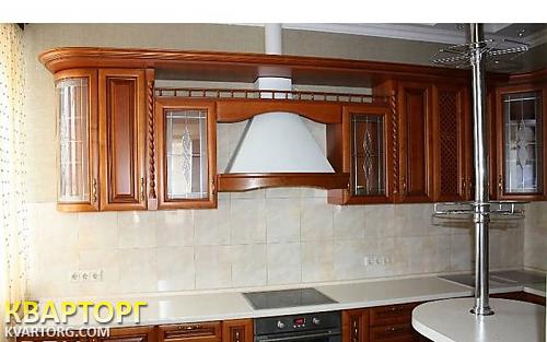 Rent out house. Киев, Богатырская — photo 9