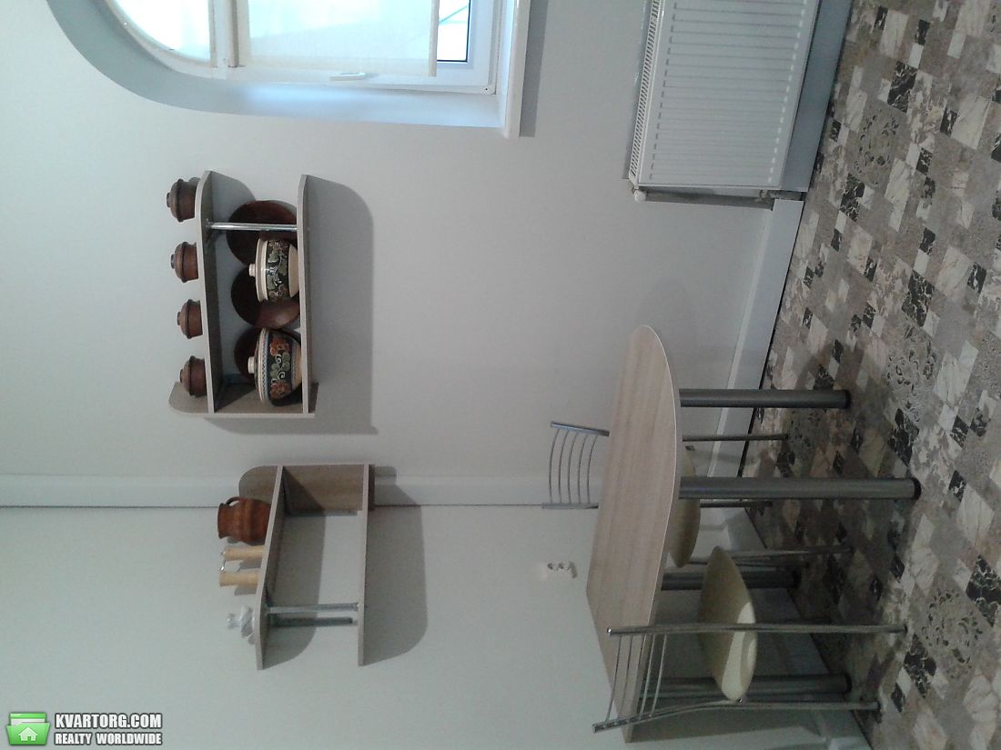 Sell 1-room apartment. Киев, Западынская — photo 5