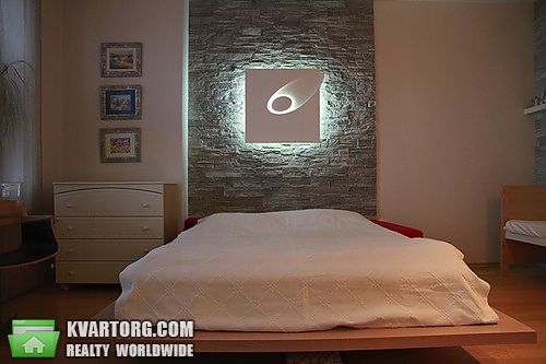 Sell 2-room apartment. Киев, Жилянская — photo 1