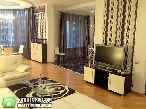 Rent out 3-room apartment. Киев, Дмитриевская — photo 1