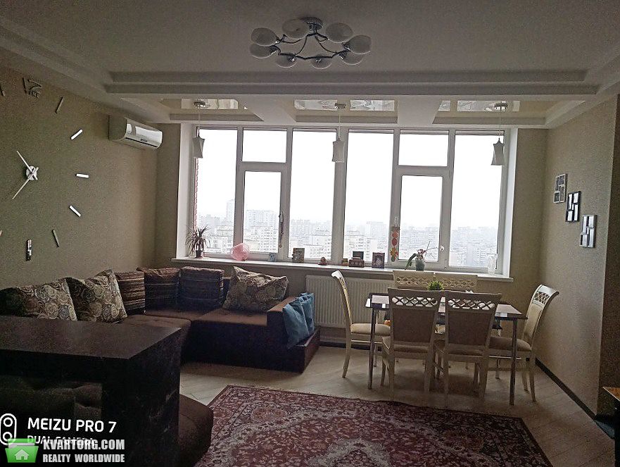 Sell 2-room apartment. Киев,  Ревуцкого — photo 1