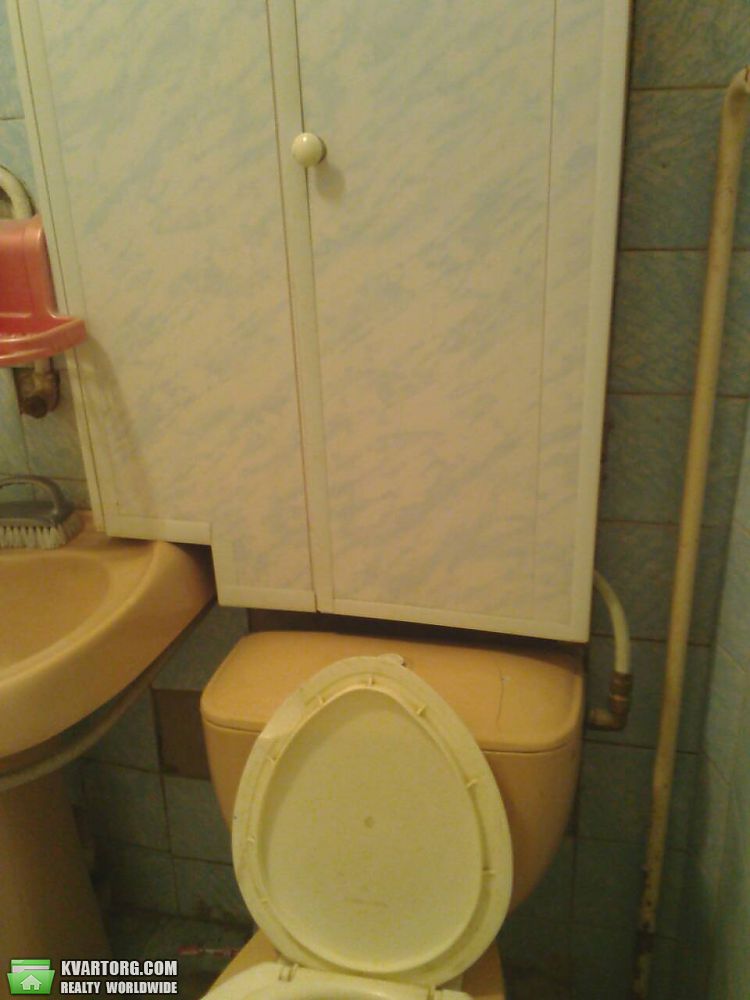 Rent out 2-room apartment. Киев, Баггоутовская — photo 4