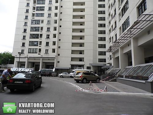 Sell 3-room apartment. Киев, Щорса — photo 1