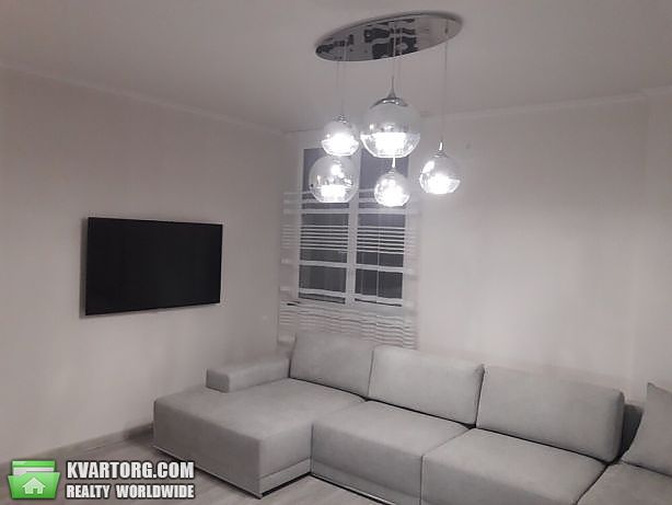 Rent out 2-room apartment. Киев, ул.Просвещения — photo 8
