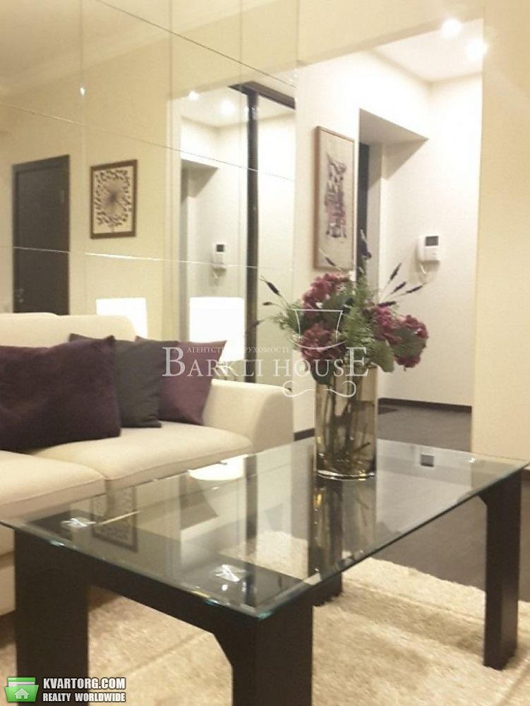 Rent out 2-room apartment. Киев,  Пушкинская — photo 2