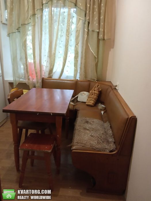 Sell 2-room apartment. Киев,  Петропавловская — photo 3