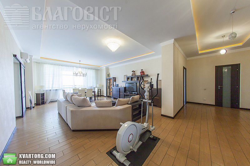 Sell 3-room apartment. Киев, Щорса — photo 3