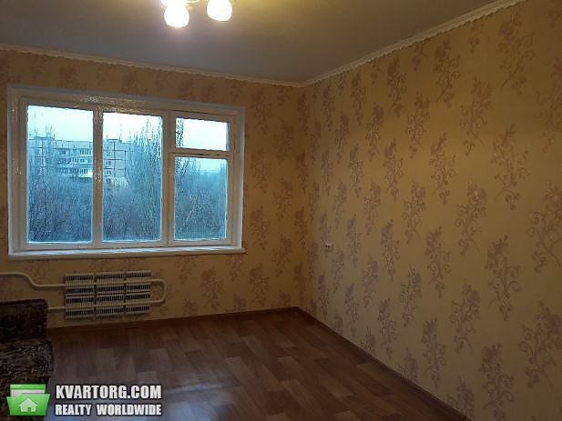 Sell 2-room apartment. Днепропетровск, Тополиная ул. — photo 4